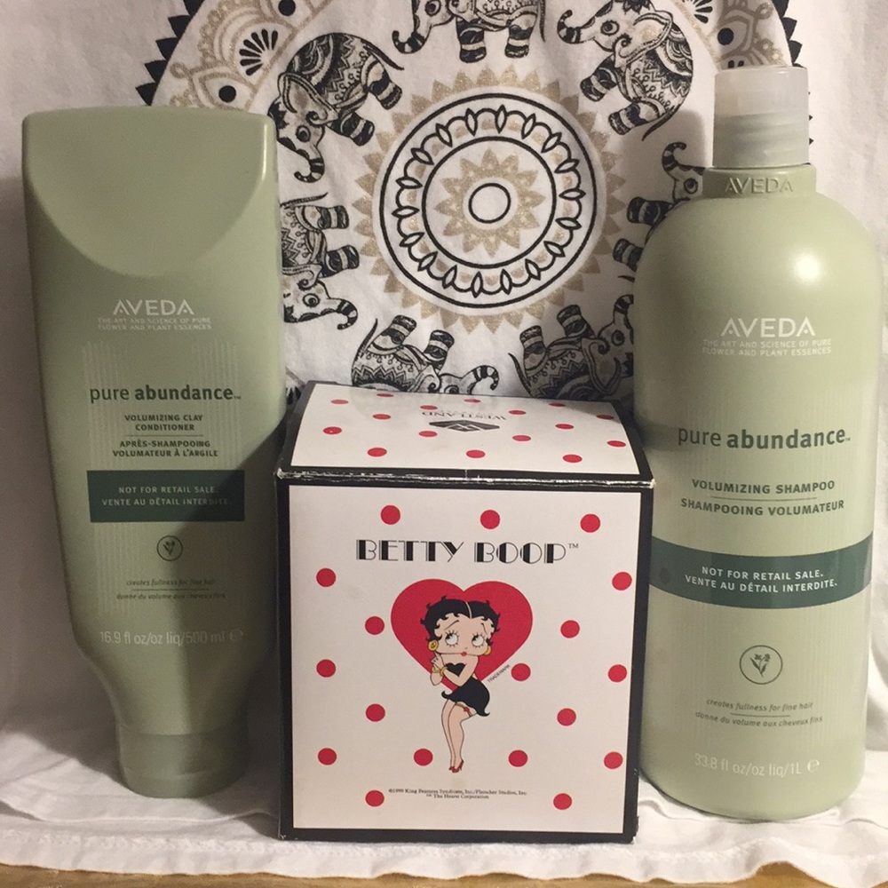Aveda pure abundance shampoo & conditioner